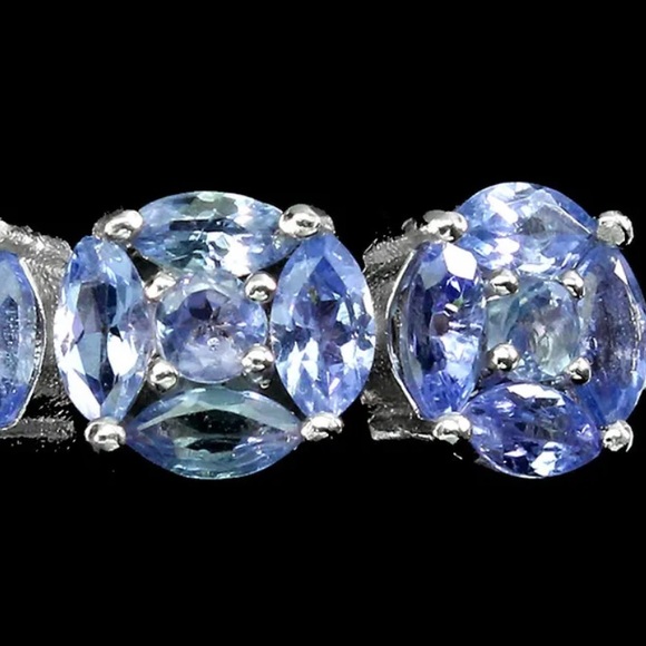 White gold Tanzanite ring size 8 - Picture 4 of 4